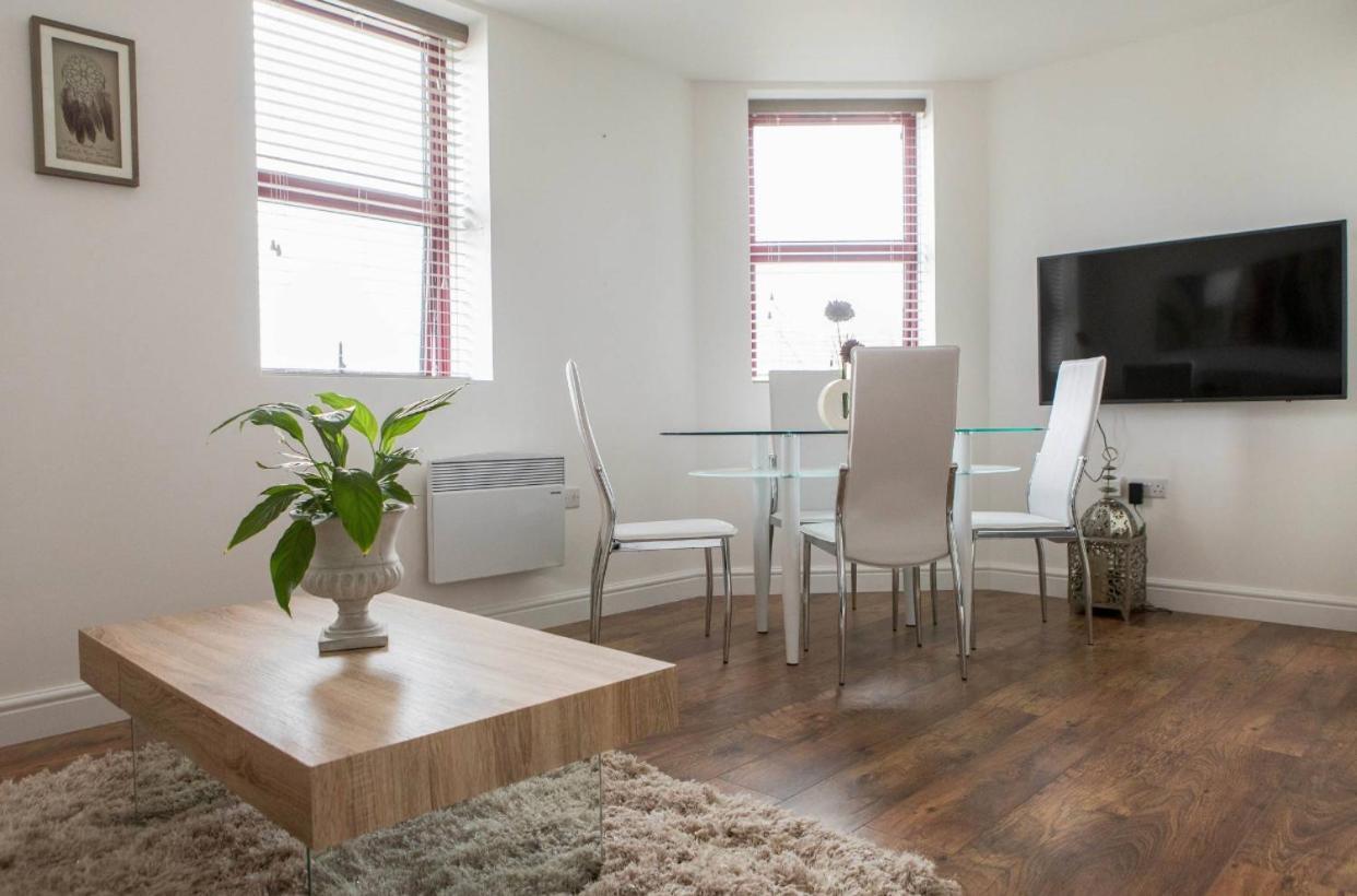 City Apartments By Elegance Living Peterborough Extérieur photo