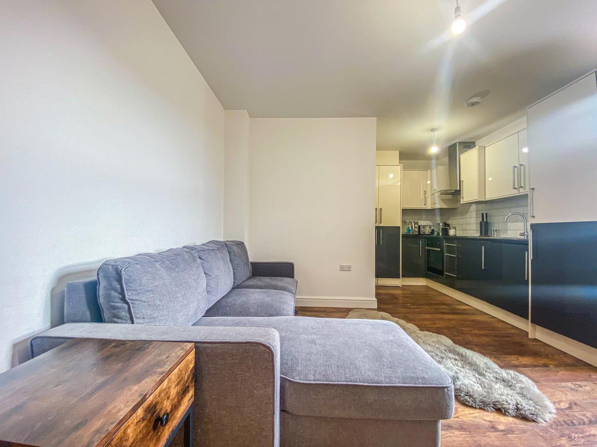 City Apartments By Elegance Living Peterborough Extérieur photo